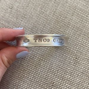 Tiffany and Co cuff bracelet sterling silver 925